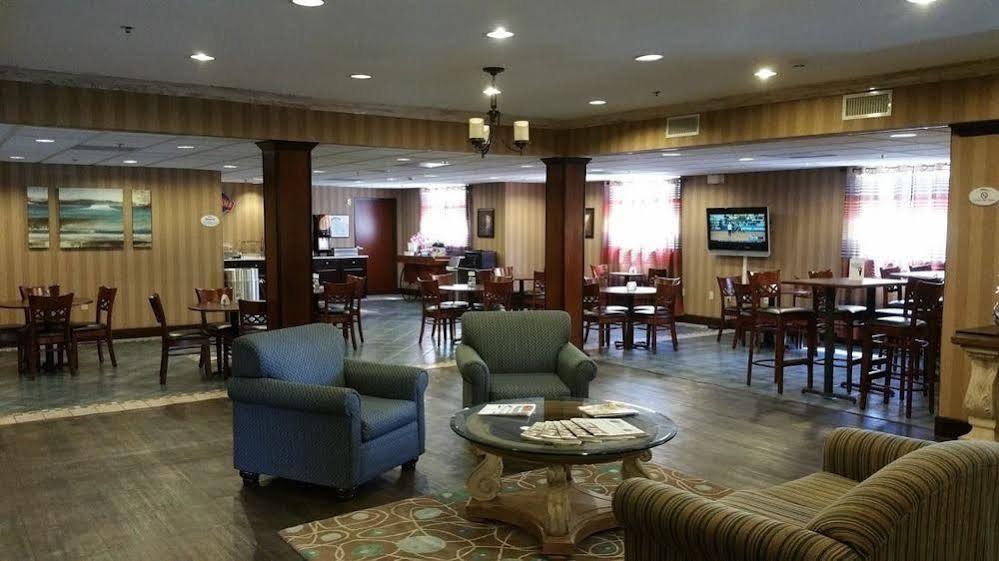 Baymont Inn And Suites Carthage Exterior photo